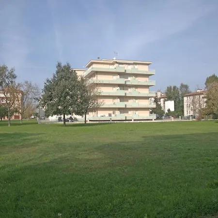 With Common Swimming Pool In Apartment Caorle
